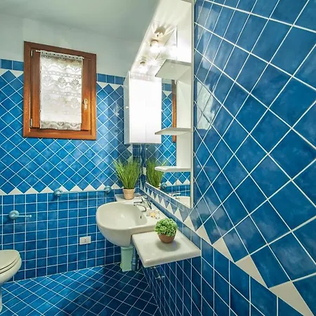 Casa vacanze [ACCESSO PRIVATO SPIAGGIA]Terrazza privata e Wifi Golfo Aranci